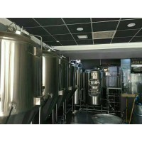 小型精釀啤酒設(shè)備生產(chǎn)廠家 1000升啤酒設(shè)備 釀啤酒的機器