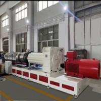 PVC同質透心塑膠地板擠出機械設備